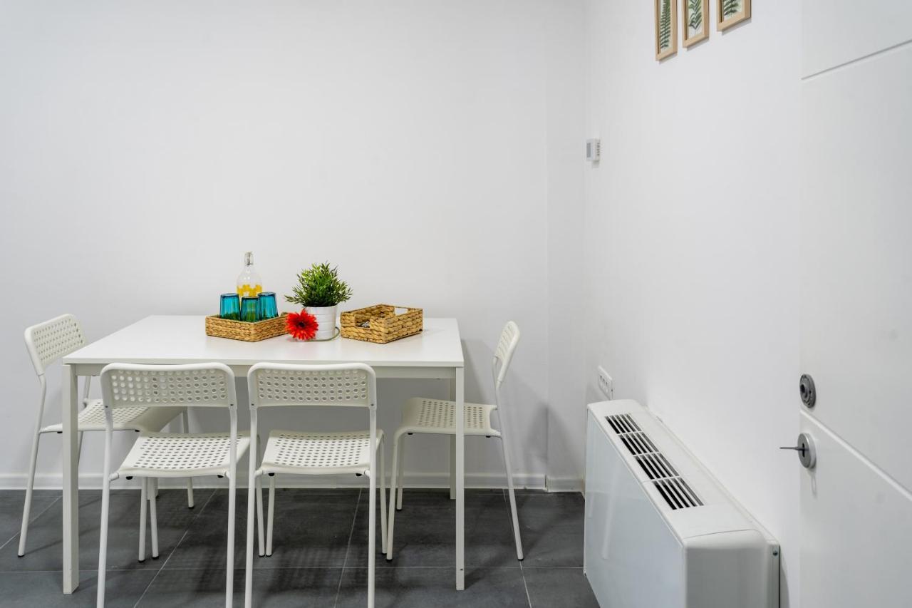 Kostovski Rooms-Near E75 To Greece Veles Exterior photo